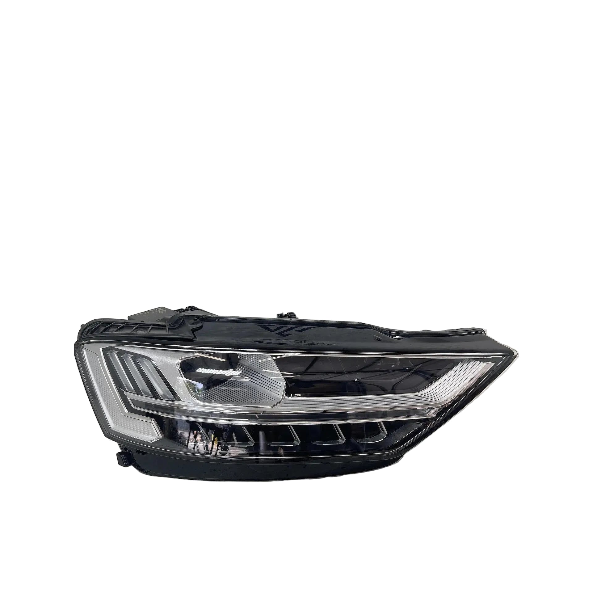 4N0941784 - Десен фар Matrix за Audi A8 D5