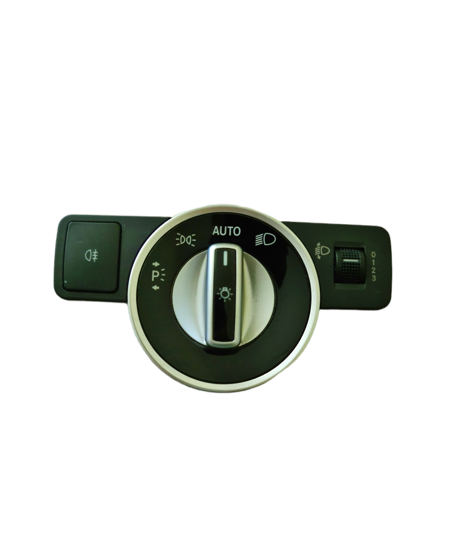 A 212 905 06 51 - Ключ за светлини Mercedes E-class W212 (2009-2013)  Седан