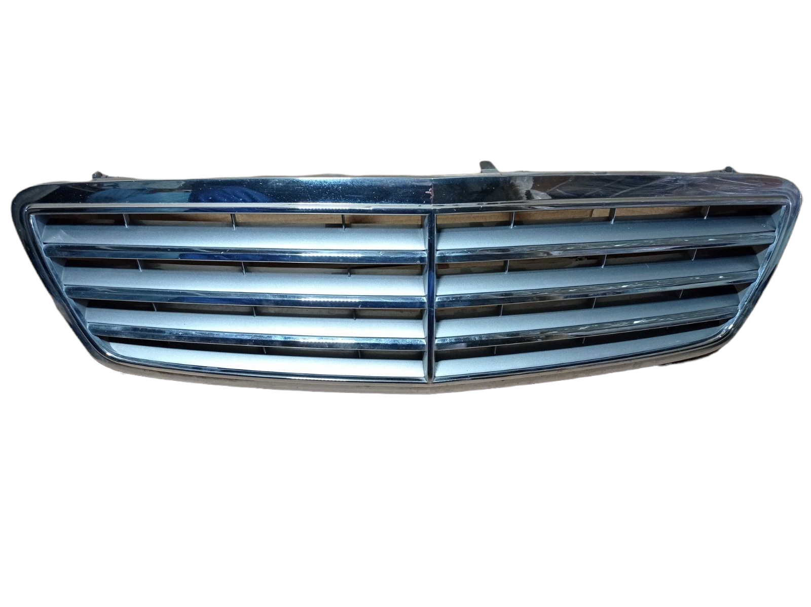 Решетка за преден капак Mercedes C-class W203 (2004-2007)