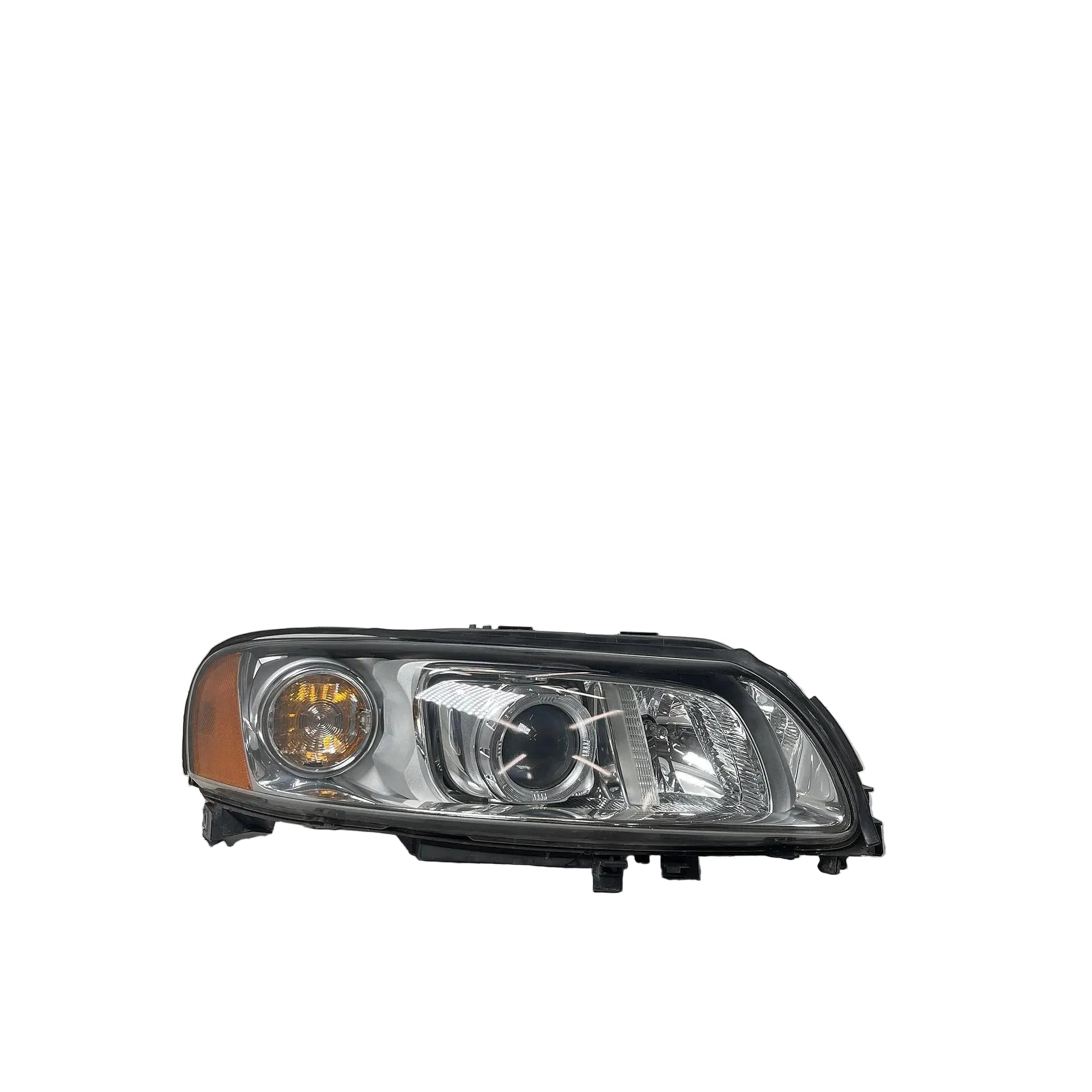 31217046 - Десен ксенонов фар за VOLVO XC70