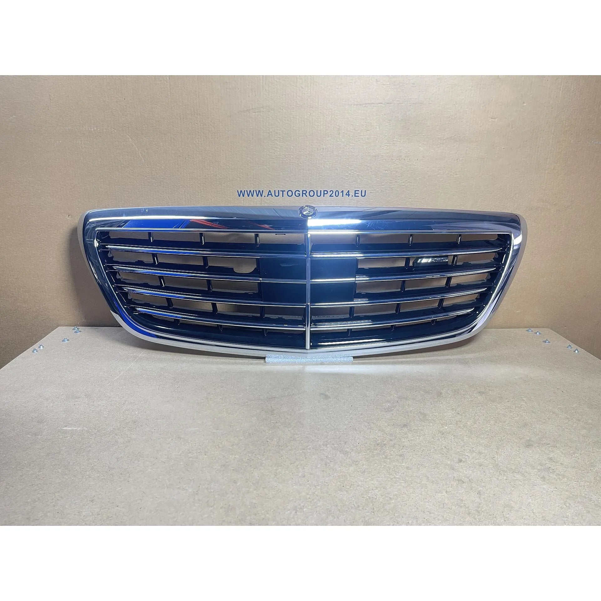 A2228800683 9040 - Предна решетка MERCEDES S-CLASS AMG