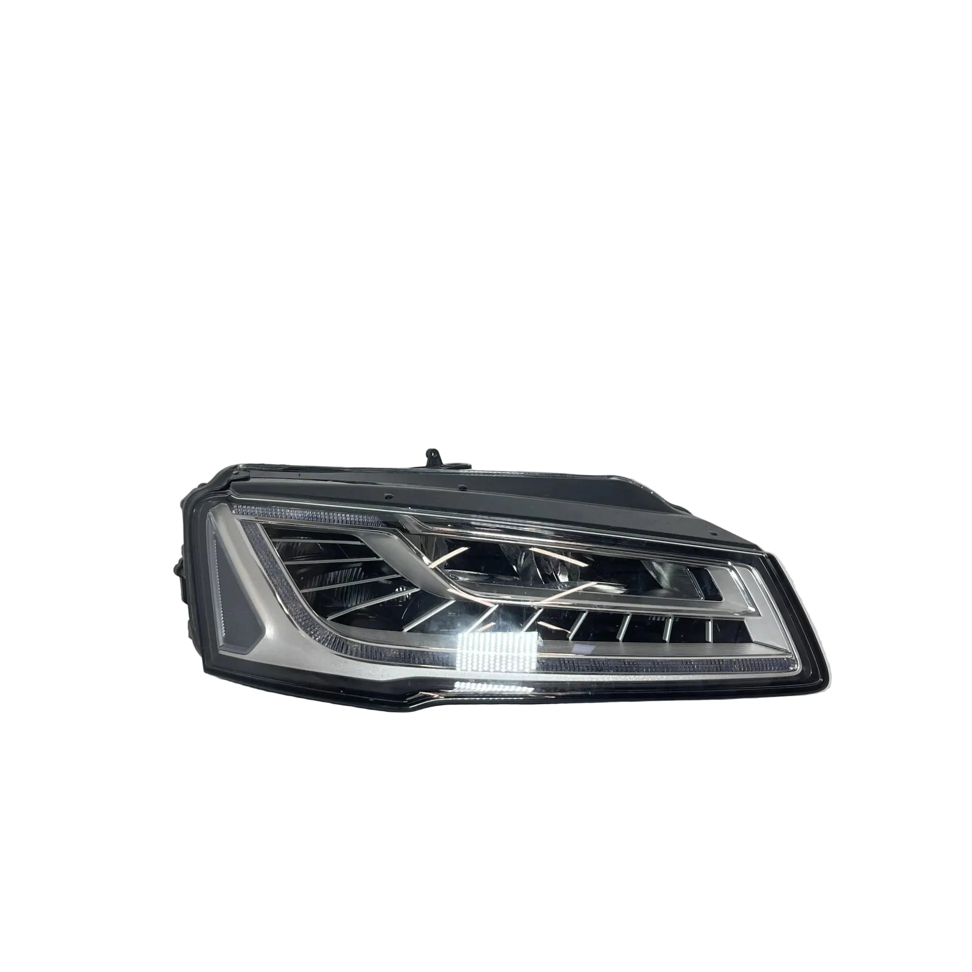 4H0941774B - Десен фар матричен за AUDI A8 D4 4H