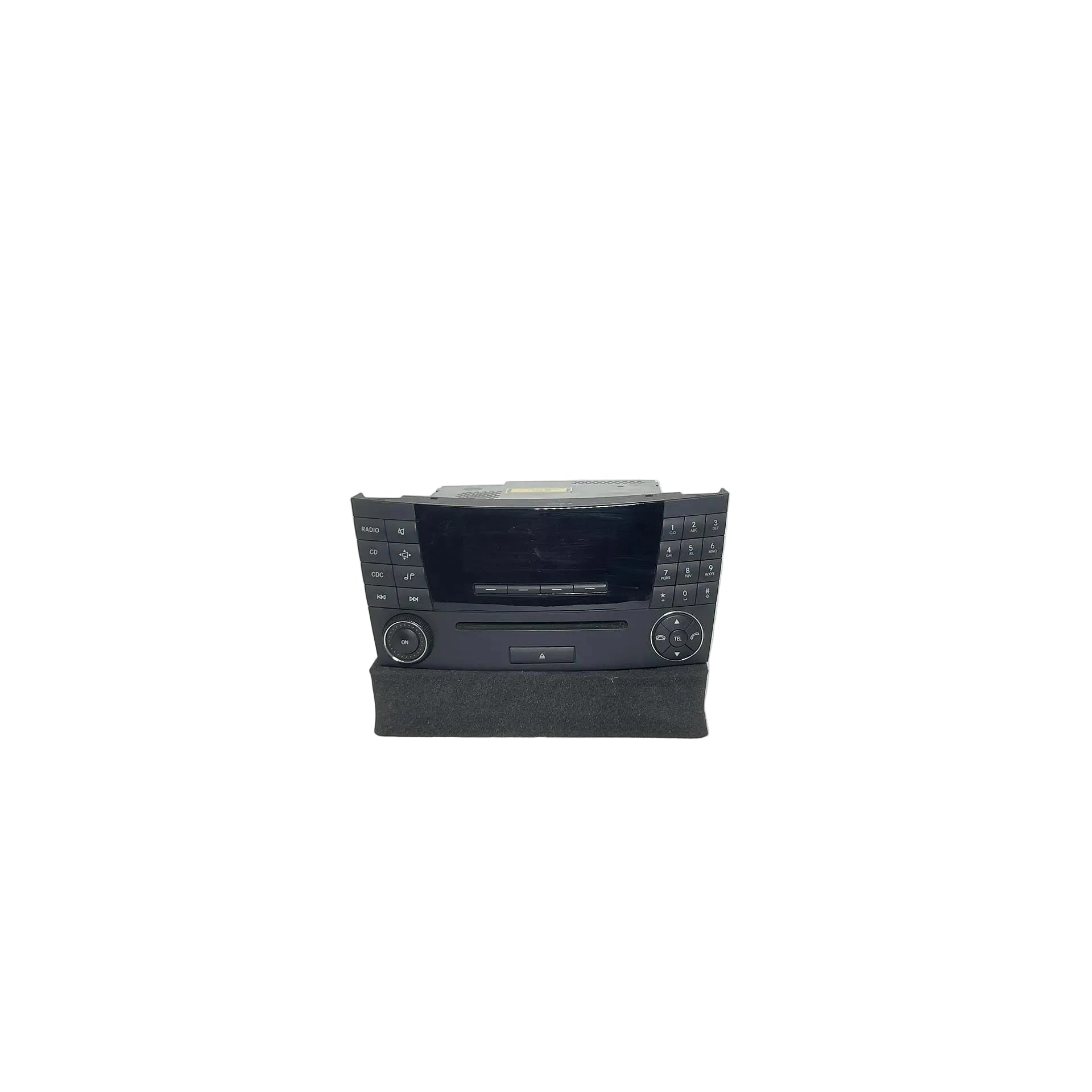 A2118702889 - Радио CD плейър за MERCEDES E-Class W211
