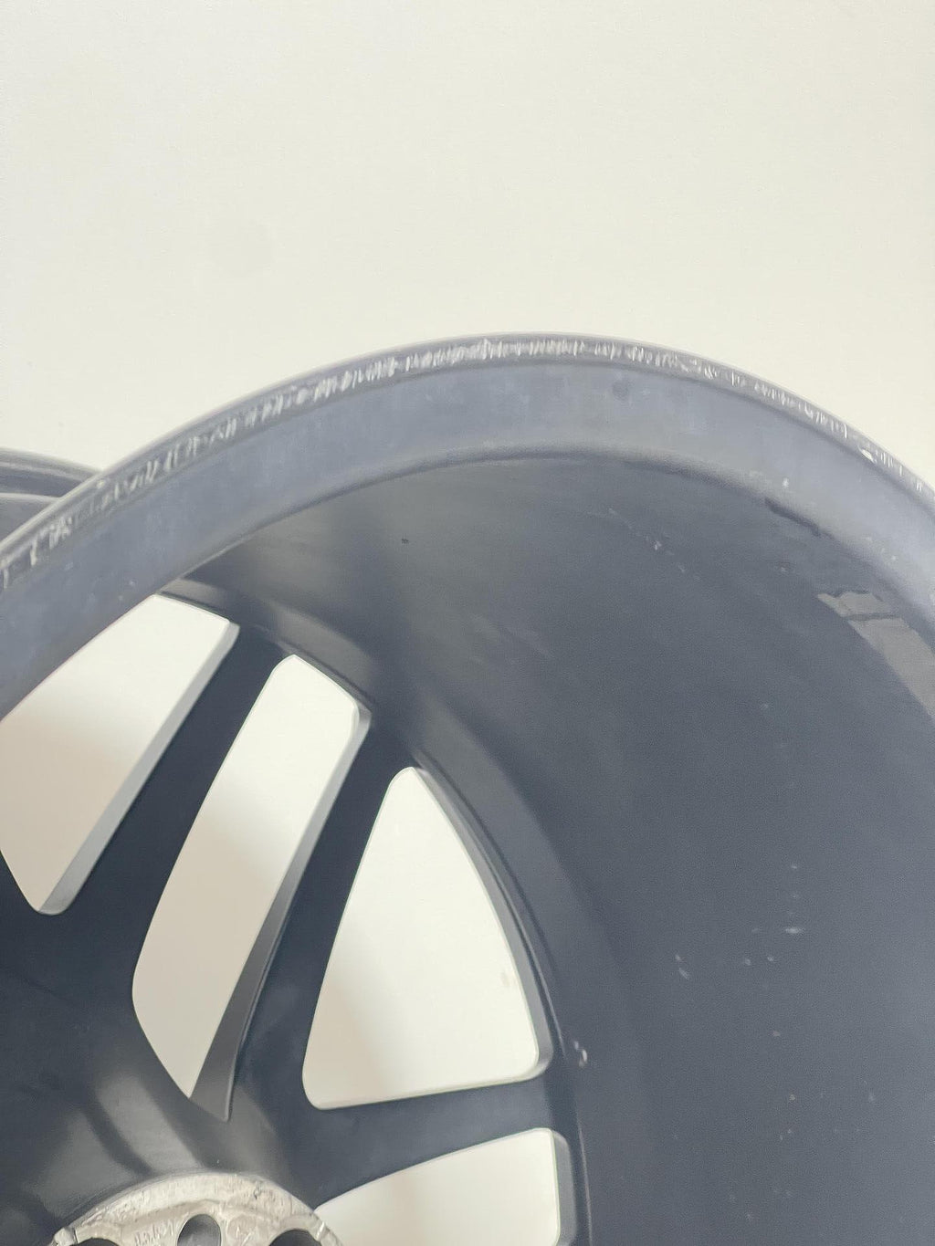 A2134013000 - Джанта 20" за MERCEDES E-Class W213 AMG